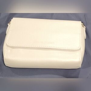 Portland Leather Goods Metro Mini in Pearl